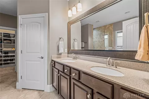2037 Stablehand Dr, Dayton, OH 45458 photo 20