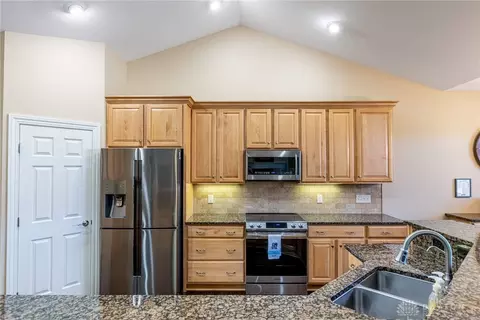 128 Harbour Dr, Springboro, OH 45066 photo 12