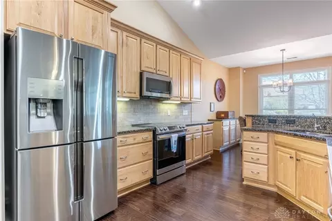 128 Harbour Dr, Springboro, OH 45066 photo 11