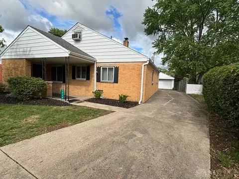 5048 Pensacola Blvd, Moraine, OH 45439