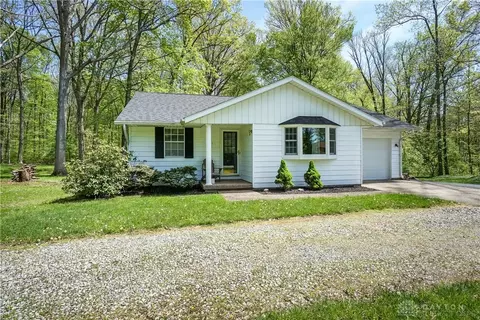 1741 Lorelei Dr, Fayetteville, OH 45118