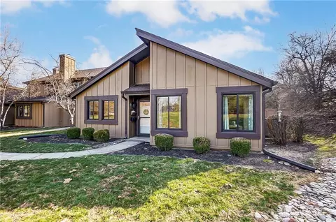 1318 Keystover Trl, Centerville, OH 45459