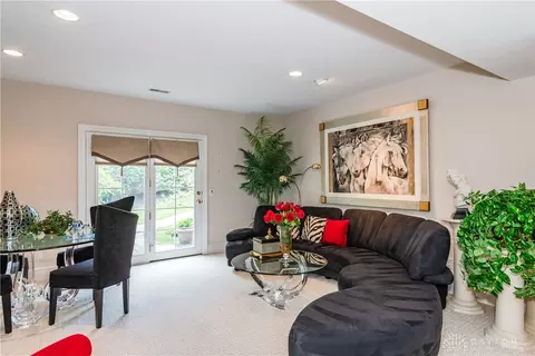 183 Rue Marseille, Kettering, OH 45429 photo 32