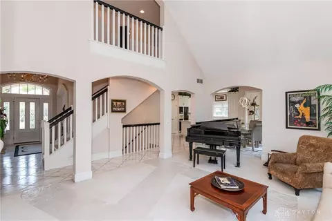 183 Rue Marseille, Kettering, OH 45429 photo 9