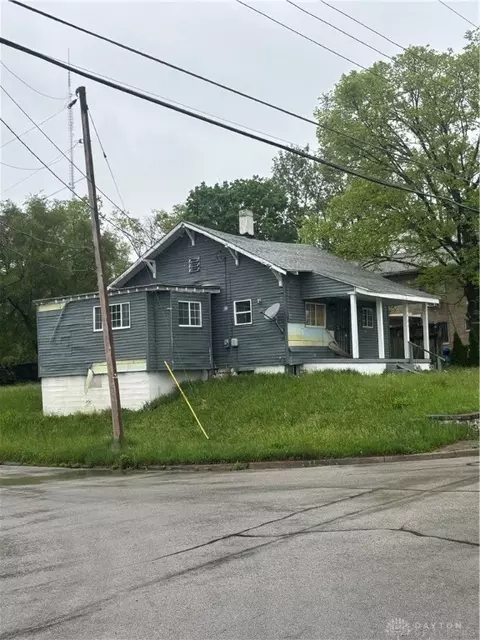 1727 Mcarthur Ave, Dayton, OH 45417