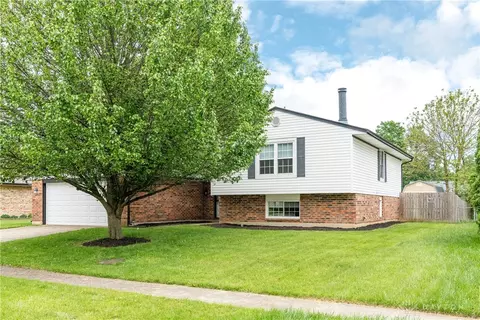 5990 Timbergate Trl, Dayton, OH 45424