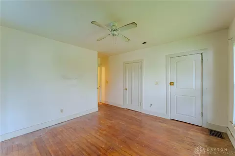 1307 S Limestone St, Springfield, OH 45505 photo 9