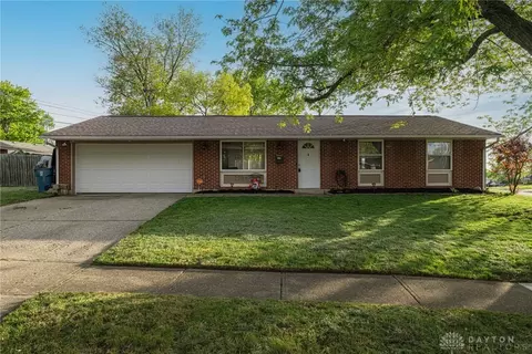 7209 Citadel Dr, Huber Heights, OH 45424