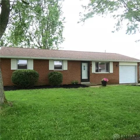 1831 Glenn Pl, Sidney, OH 45365
