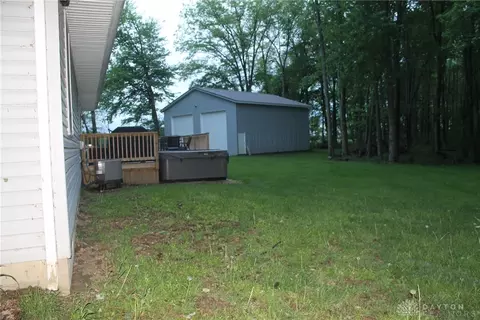 Exterior - 1896 Reeder Rd, Blanchester, OH 45107 photo 3 of 5