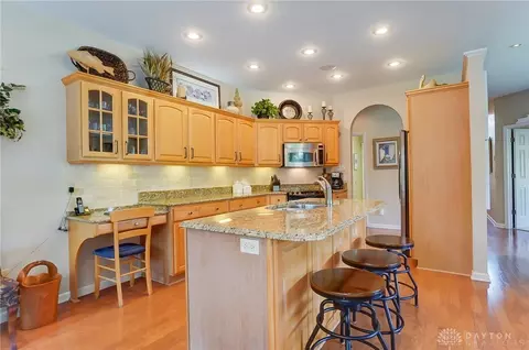 Kitchen - 1016 Greenskeeper Way, Centerville, OH 45458 photo 8 of 8