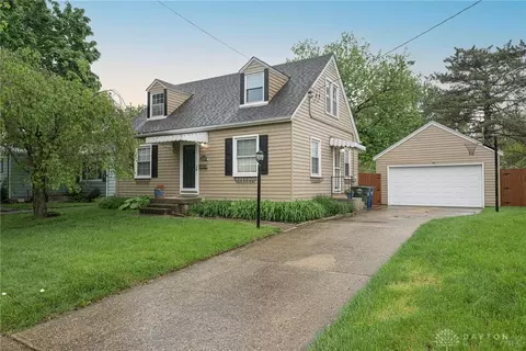 1001 Donald Ave, Dayton, OH 45420