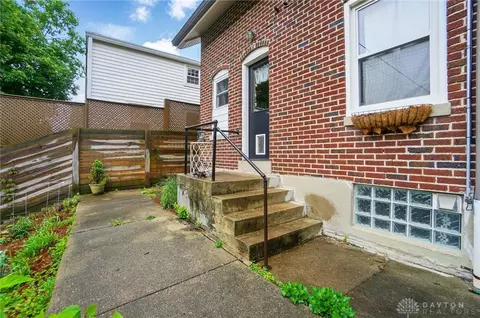 Exterior - 3000 Hillside Ave, Kettering, OH 45429 photo 10 of 16