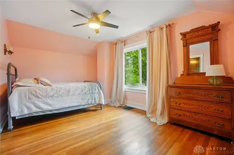 Bedroom - 3000 Hillside Ave, Kettering, OH 45429 photo 7 of 9