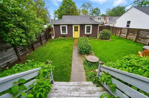 Exterior - 3000 Hillside Ave, Kettering, OH 45429 photo 14 of 16