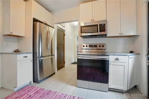 Kitchen - 3000 Hillside Ave, Kettering, OH 45429 photo 6 of 6