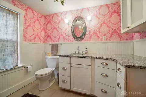 Bath - 3000 Hillside Ave, Kettering, OH 45429 photo 5 of 8