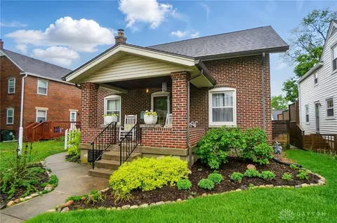 Exterior - 3000 Hillside Ave, Kettering, OH 45429 photo 3 of 16