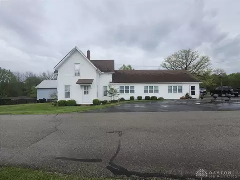3210 Leatherwood Creek Rd, Sidney, OH 45365