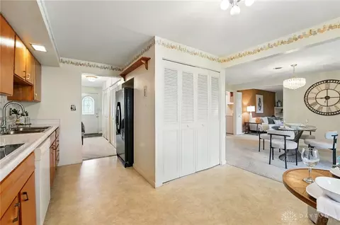 3656 Sharewood Ct, Kettering, OH 45429 photo 17