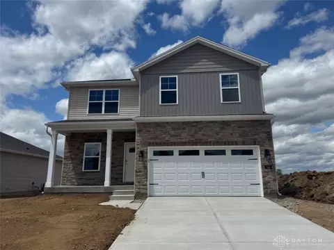 546 Hollywood Blvd, Xenia, OH 45385