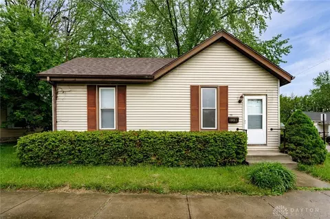 282 Cincinnati Dr, Xenia, OH 45385