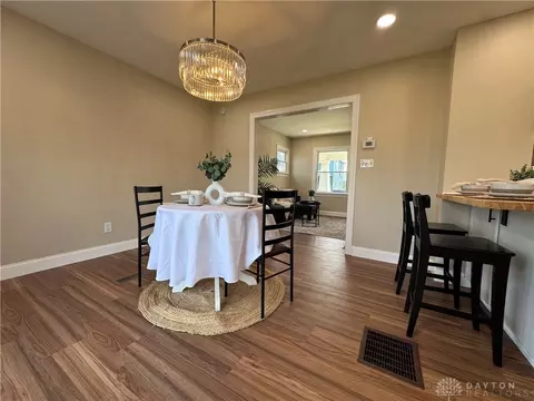 315 N Jackson St, Springfield, OH 45504 photo 8