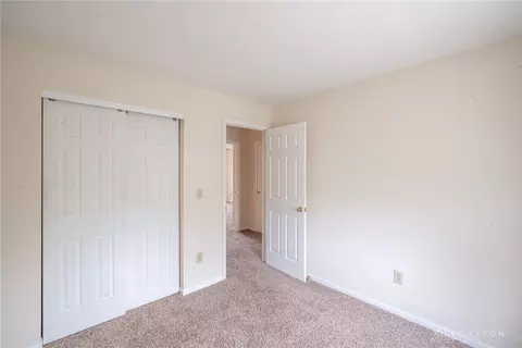 Bedroom - 1538 Glenn Abbey Dr, Kettering, OH 45420 photo 7 of 9