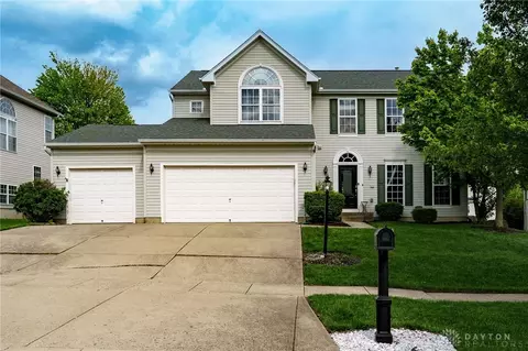 48 Crockett Dr, Springboro, OH 45066