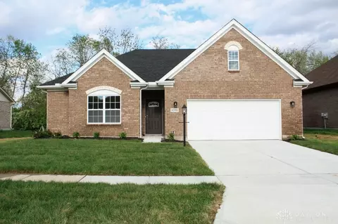 8590 Deergate Dr, Dayton, OH 45424
