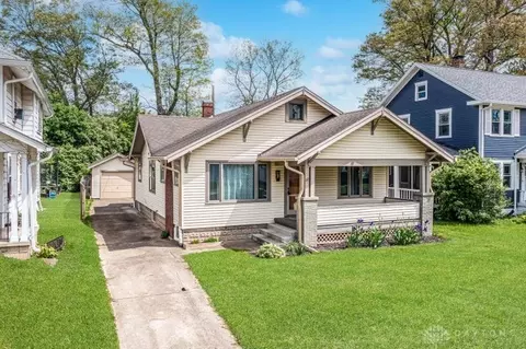 112 Roosevelt Dr, Springfield, OH 45504