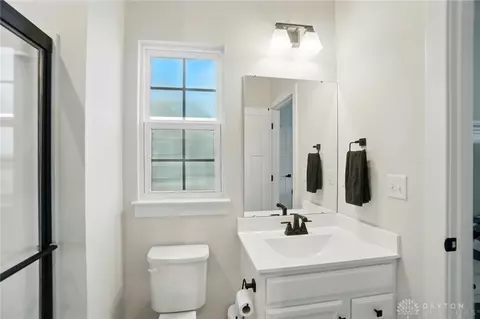Bath - 5964 Outlook Ct, Morrow, OH 45152 photo 3 of 6