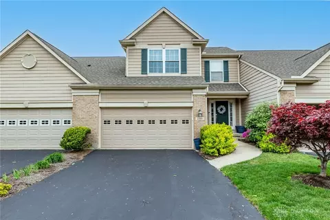 2540 Greenside Dr, Beavercreek, OH 45431
