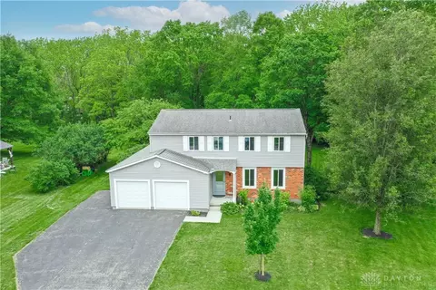 4209 Fowler Dr, Bellbrook, OH 45305