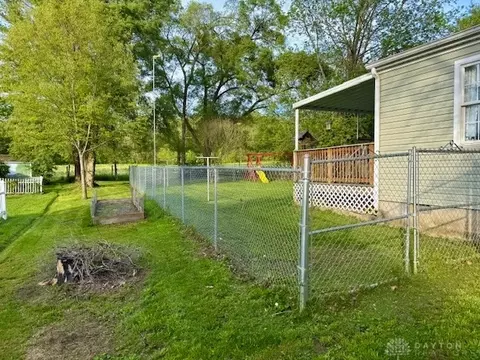 Exterior - 105 Vine St, Spring Valley, OH 45370 photo 6 of 8