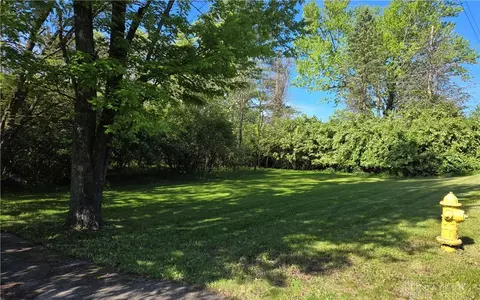 2415 New Germany Trebein, Beavercreek Twp, OH 45431