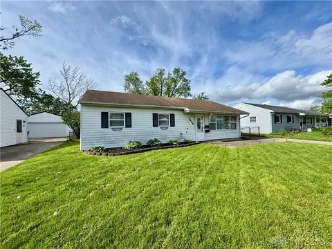 4832 Barnhart Ave, Dayton, OH 45432