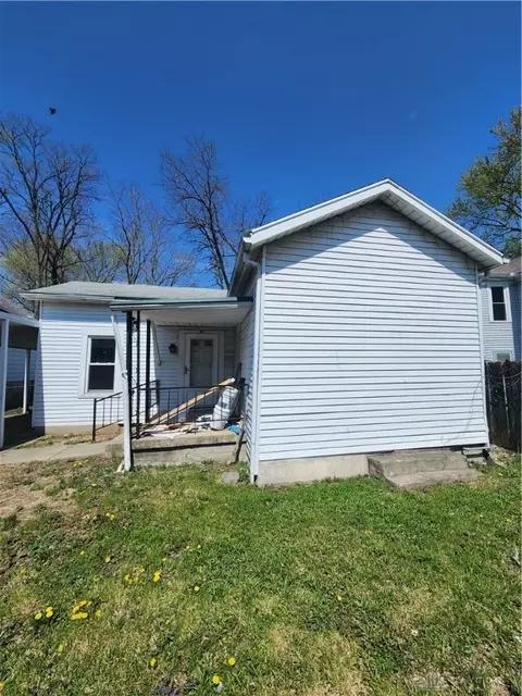 35 Utah Ct, Dayton, OH 45410