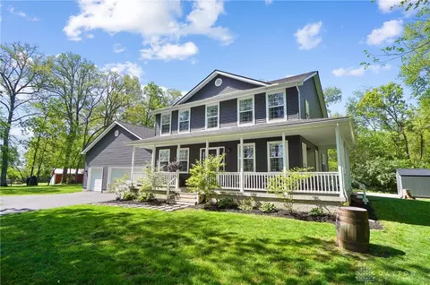 7353 Selma Rd, South Charleston, OH 45368