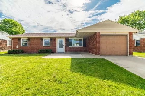 1015 Plymouth Ave, Piqua, OH 45356