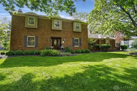 353 Zengel Ct, Centerville, OH 45459
