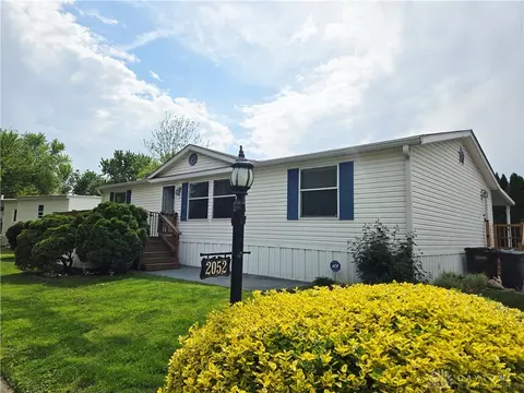 2052 Greenfield, Middletown, OH 45044
