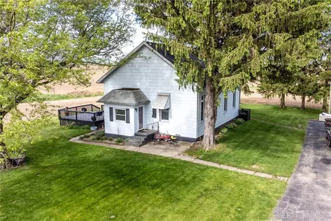 6643 Orangeburg Rd, New Paris, OH 45347
