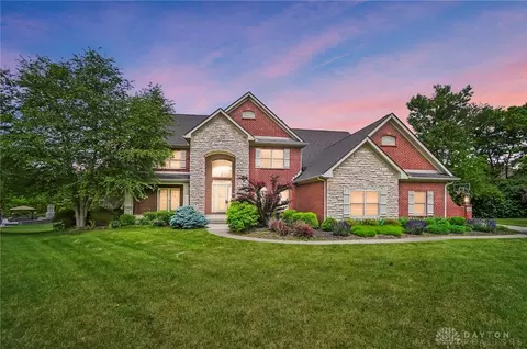 6380 Trillium Dr, Waynesville, OH 45068