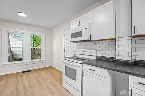 1235 W Jefferson St, Springfield, OH 45506 photo 12
