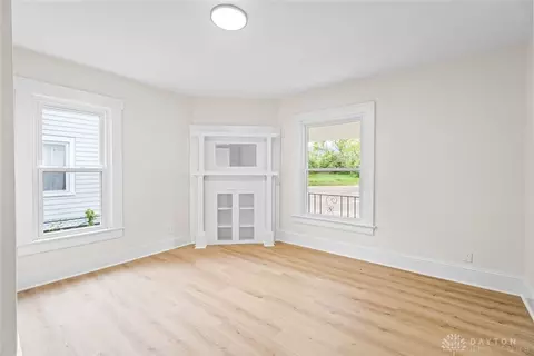 1235 W Jefferson St, Springfield, OH 45506 photo 8