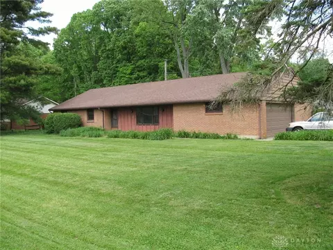 5650 Waterloo Rd, Dayton, OH 45459
