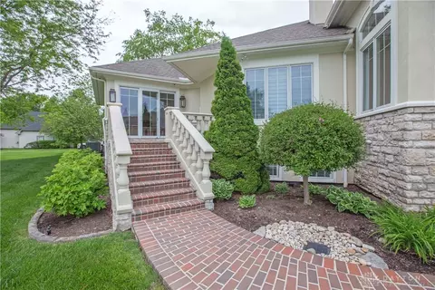Exterior - 1192 Waters Edge Dr, Centerville, OH 45458 photo 21 of 26