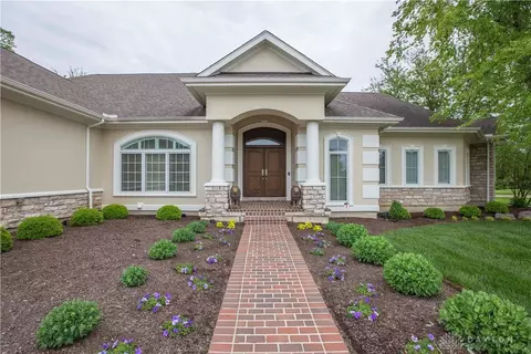Exterior - 1192 Waters Edge Dr, Centerville, OH 45458 photo 12 of 26