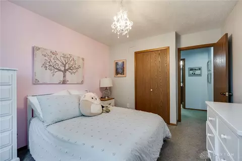 Bedroom - 490 Queensgate Rd, Springboro, OH 45066 photo 2 of 7